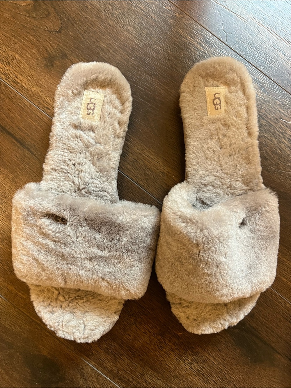 UGG Cozy Faux-Fur Slide Slippers - Gray